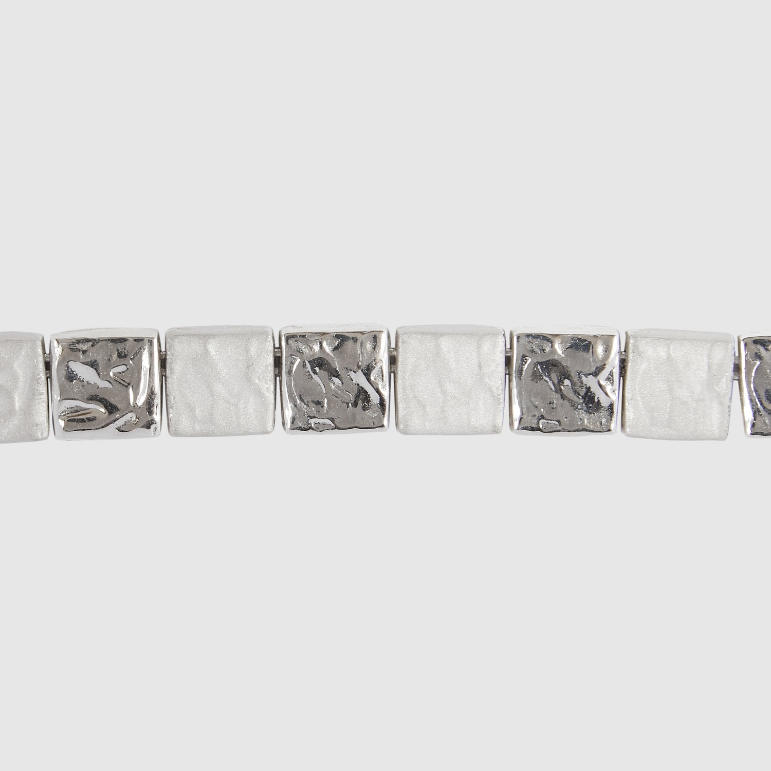 Carre Necklace