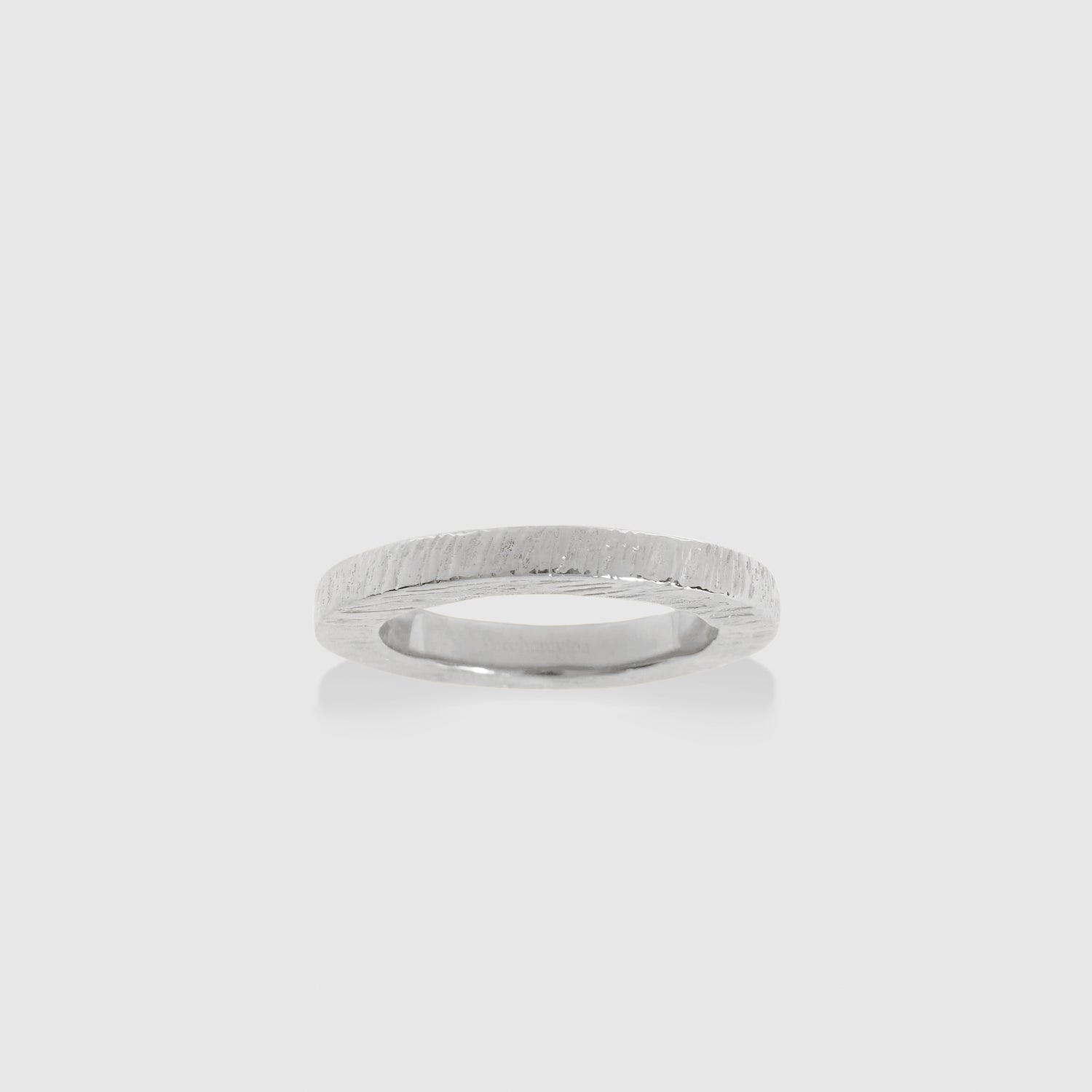 Round III Ring