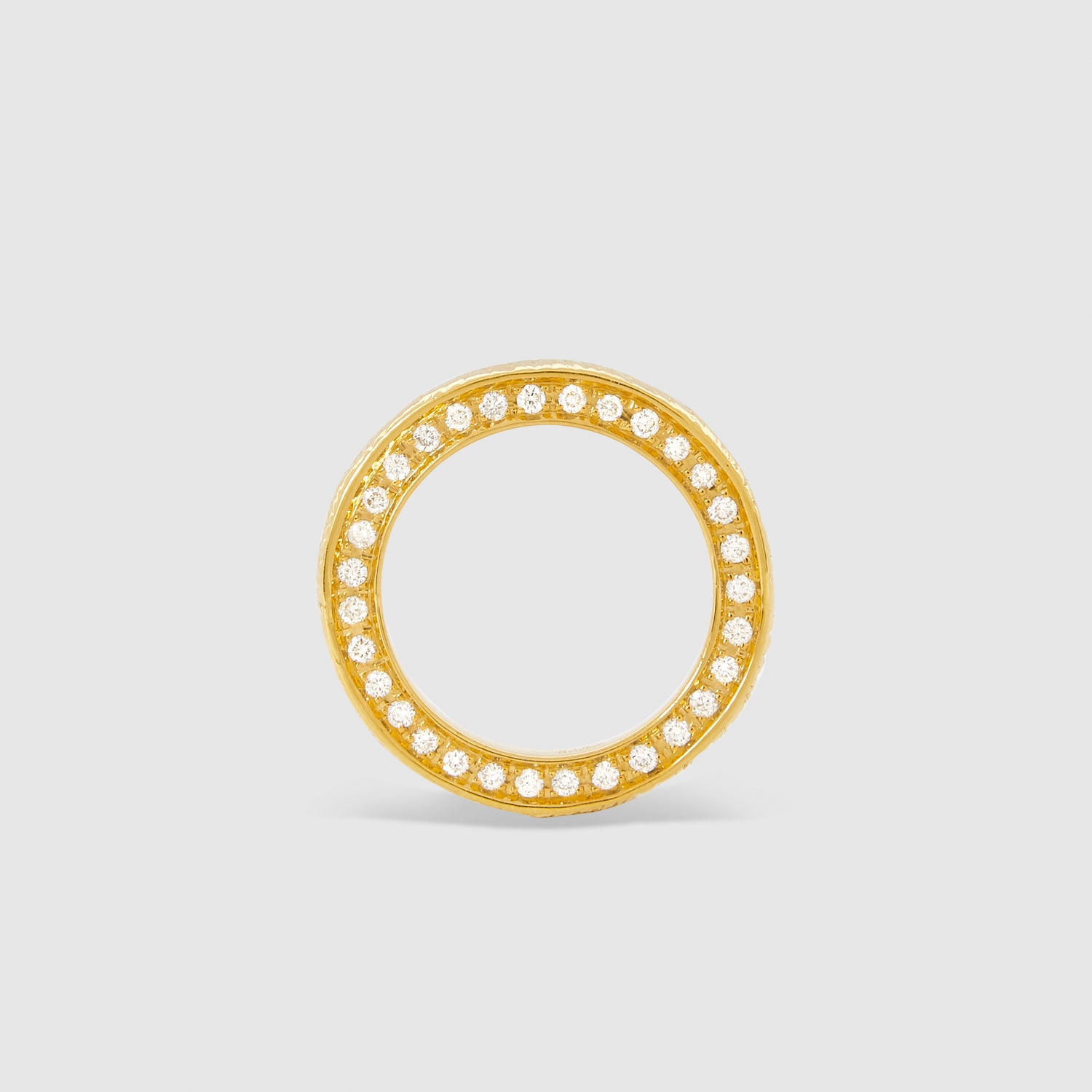 Round III Ring
