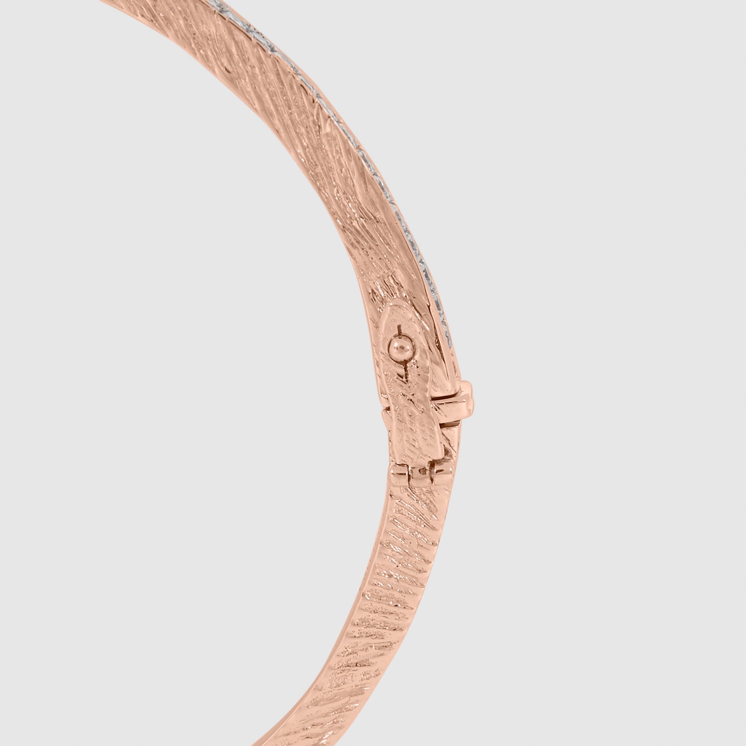 Round I Bangle